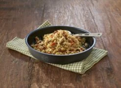 Trek'n Eat Couscous Au Poulet Et Aux Légumes -Trek’n Eat -Exped Soldes Magasin couscous poulet legume trek n eat 02