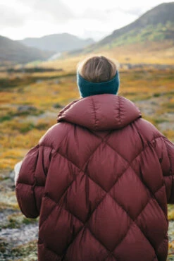 Therm-a-Rest Thermarest Honcho Poncho Down 32 Therm-a-Rest Thermarest Honcho Poncho Down -Exped Soldes Magasin poncho couette thermarest honcho poncho down 06