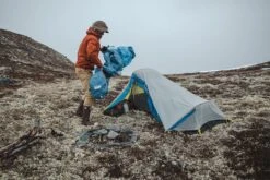 Sierra Designs Backcountry Bed 700 / 35 -Exped Soldes Magasin sac de couchage sierra designs backcountry bed 700 35 degree