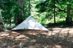 Six Moon Designs Deschutes Tarp 10 Six Moon Designs Deschutes Tarp -Exped Soldes Magasin six moon design deschute tarp 02