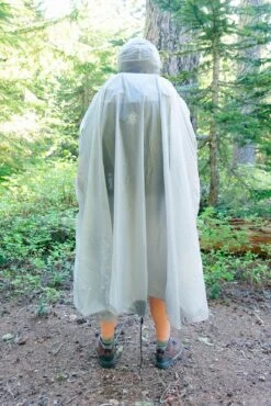 Six Moon Designs Gatewood Cape -Exped Soldes Magasin six moon design gatewood cape 04