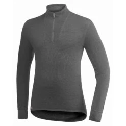 Woolpower Zip Turtleneck 200 11 Woolpower Zip Turtleneck 200 -Exped Soldes Magasin sous vetement laine merinos woolpower zip turleneck 200 06